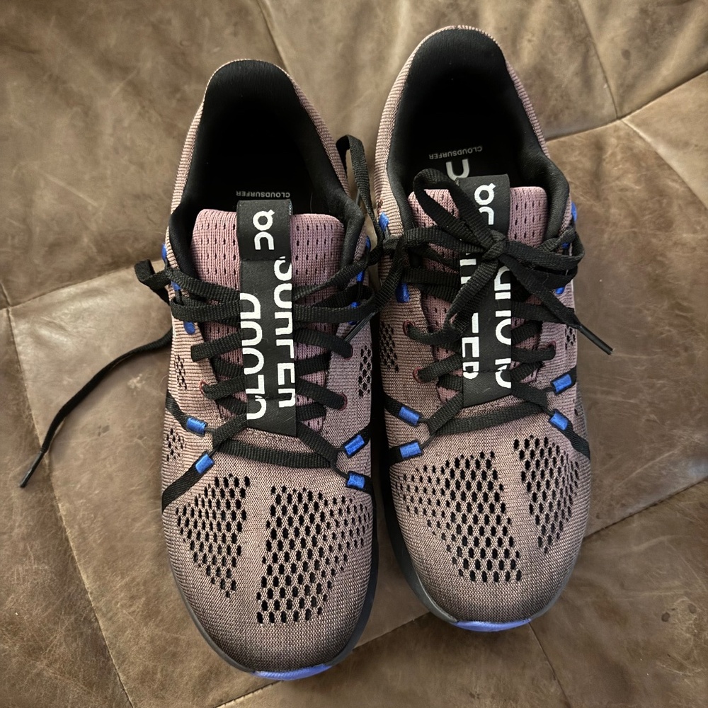 On Cloudsurfer - Men's Size 8 - Black | Cobalt